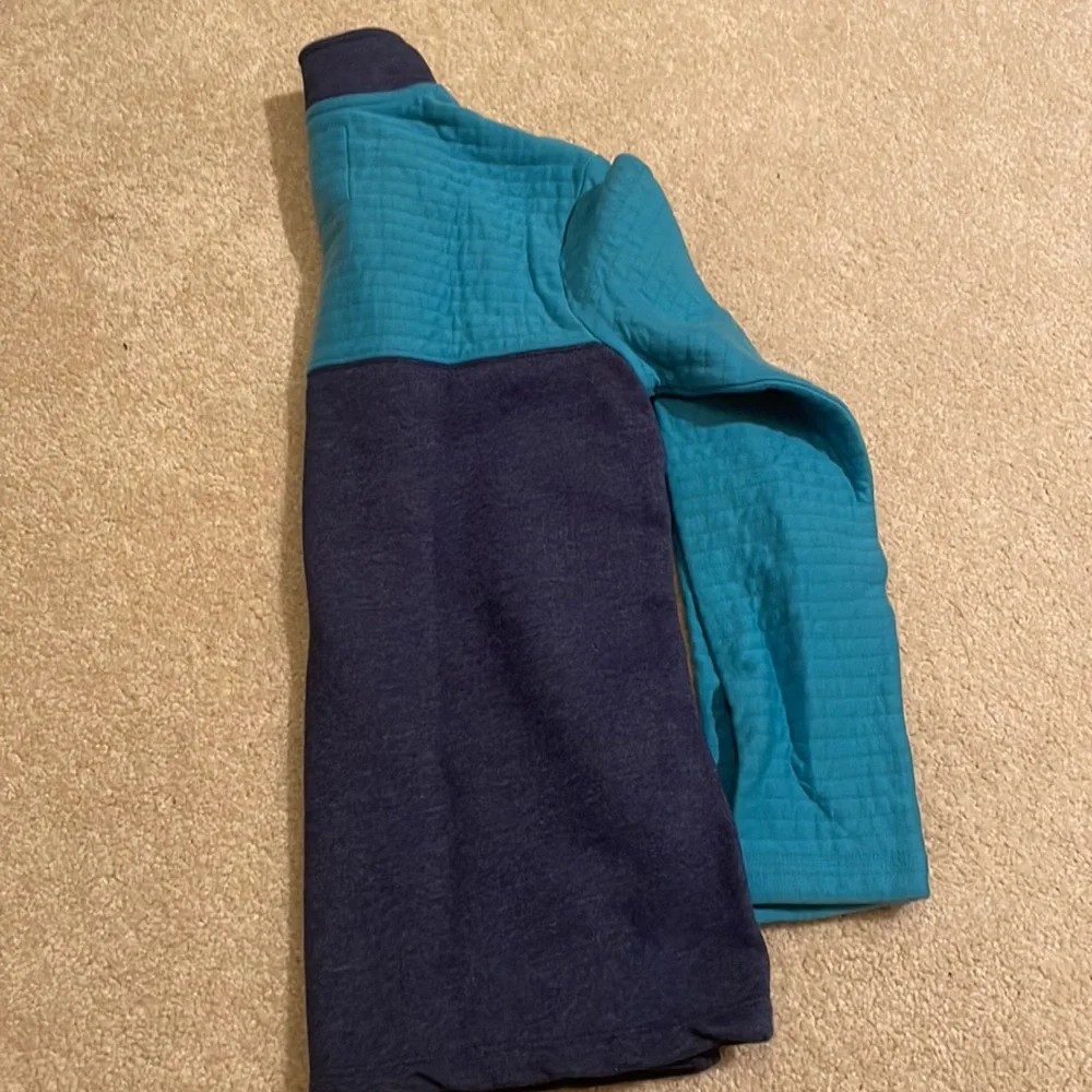 Quilted Quarter Zip Mock Neck Pullover